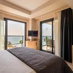 Maia Luxury & 4* Guzelcamli