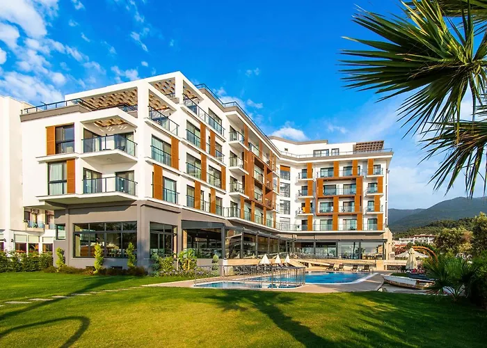 Maia Luxury & Отель 4*