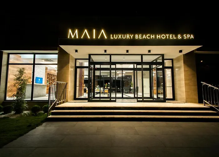 Maia Luxury & Отель Гюзельчамли
