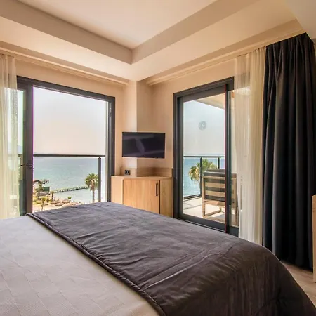 Maia Luxury & 4* Guzelcamlı