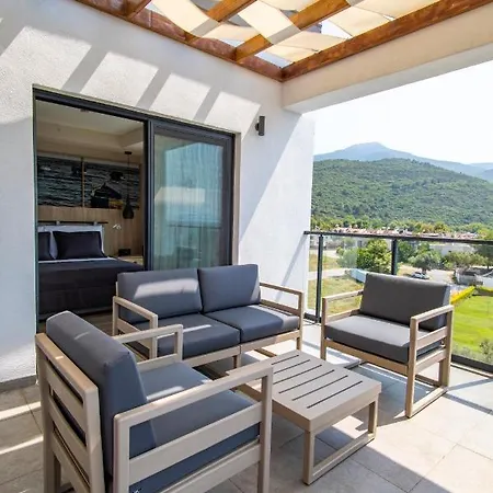 Ξενοδοχείο Maia Luxury &