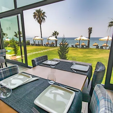 Ξενοδοχείο Maia Luxury &